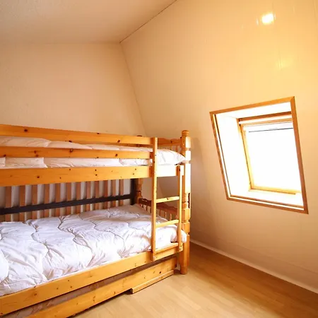 F2 Duplex Avec Garage Prive, 700m Du Centre - Fr-1-415-81
